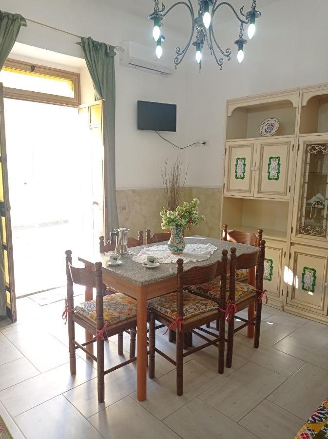 Mary Home - Casa Vacanza Taormina Eksteriør billede