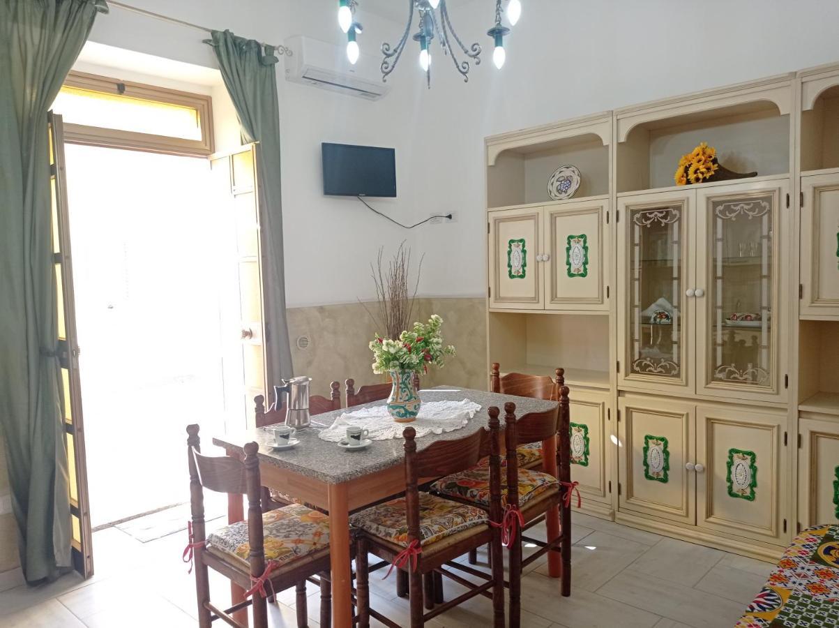Mary Home - Casa Vacanza Taormina Eksteriør billede