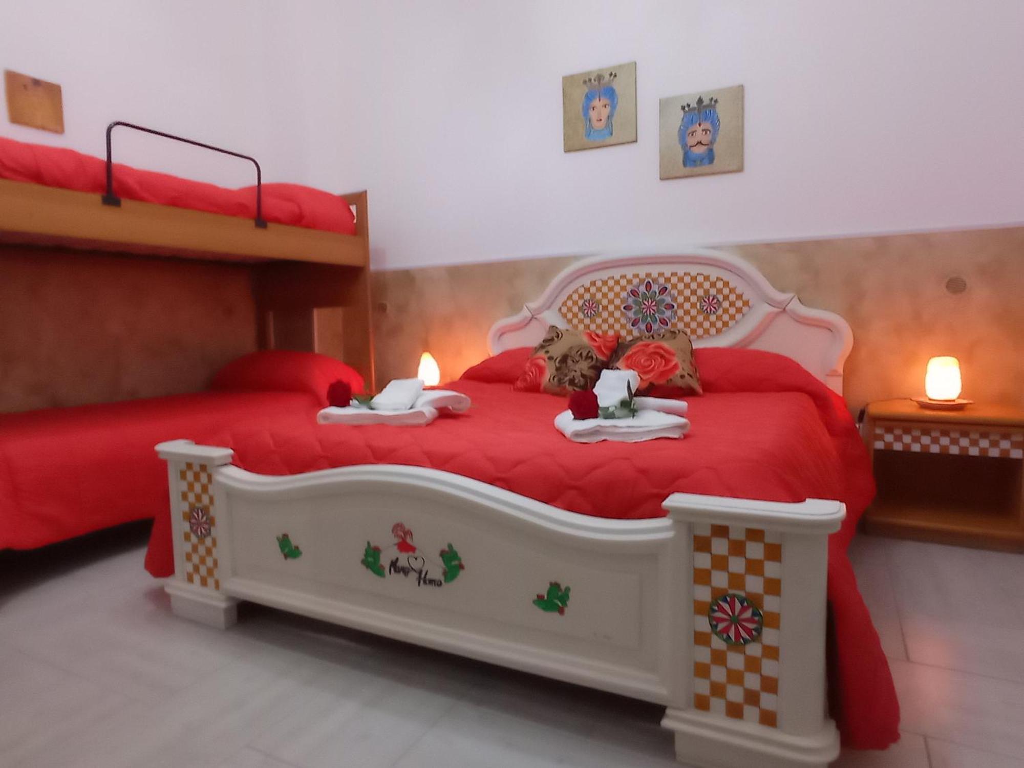 Mary Home - Casa Vacanza Taormina Værelse billede